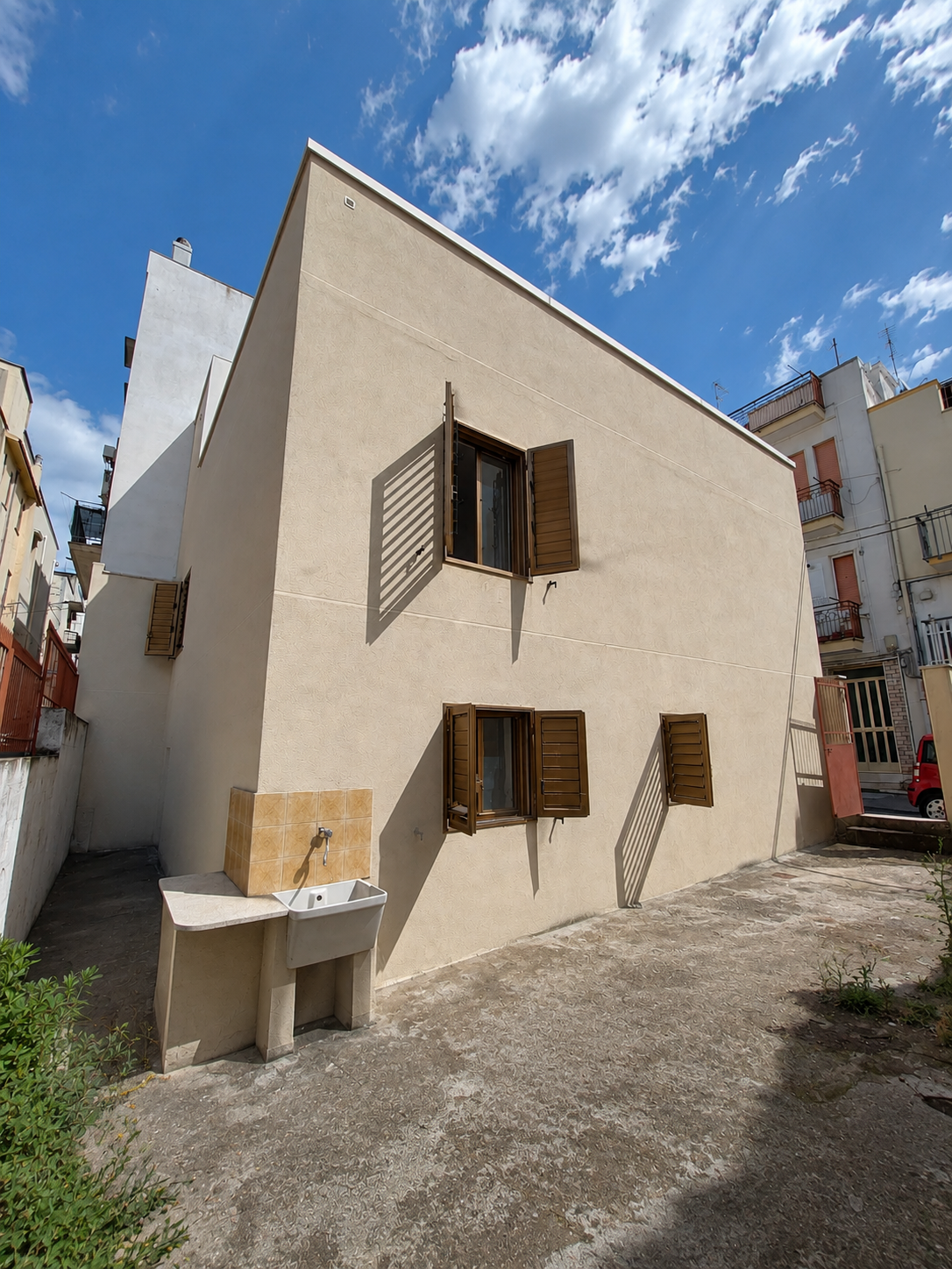 8 Casa indipendente in via XXIV Maggio