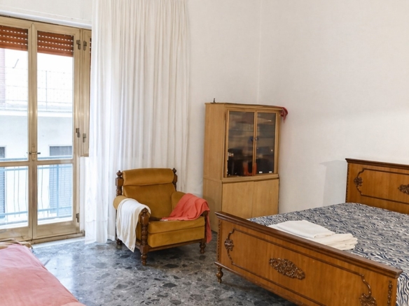 Casa indipendente in via Montegrappa