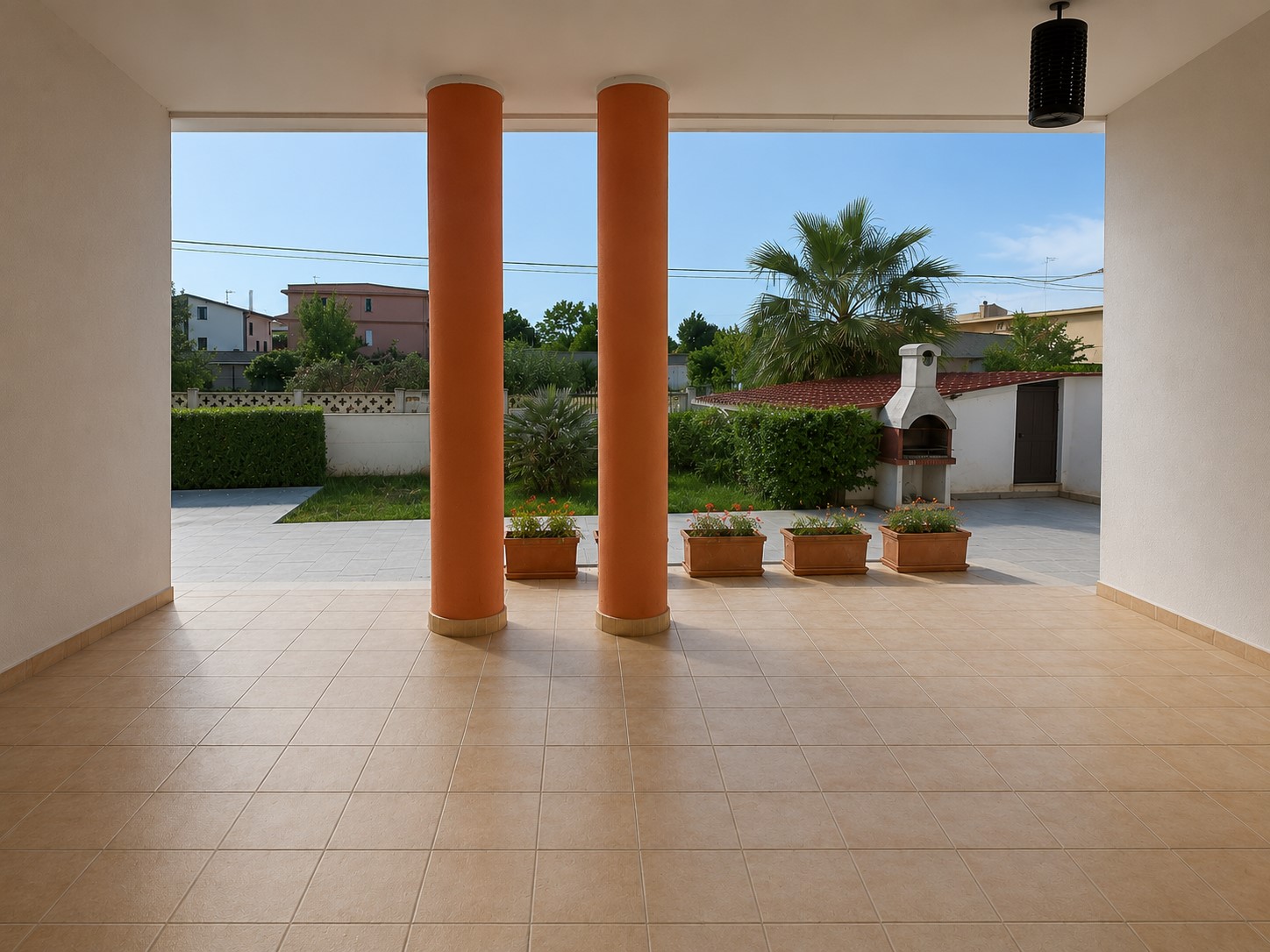 veranda Appartamenti piano terra in via Pescara