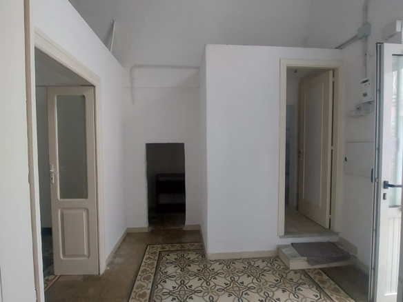 Casa indipendente in via Mario Pagano