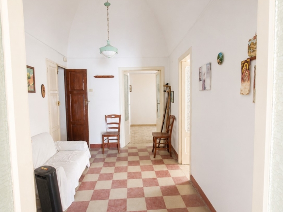 Casa indipendente in via Generale Massa